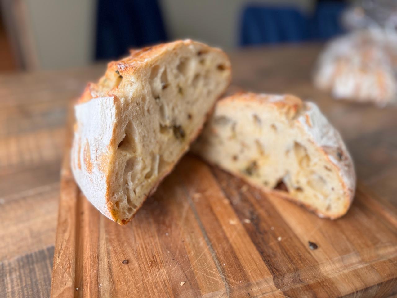 Cheddar and Jalapeño Sourdough Bread